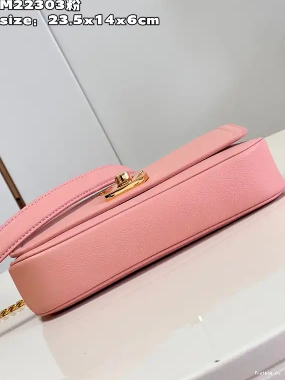 Frstbag ru TWIST-23.5*14*6 cm VUITTON LOUIS 0705